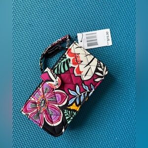 NWT Vera Bradley Pink Wristlet Wallet .